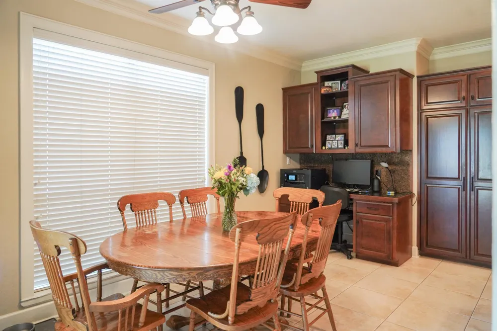2915 Willow Creek Drive El Campo, TX 77437