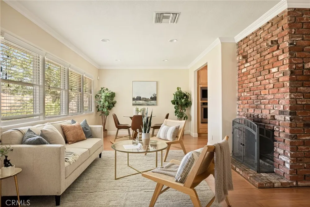 940 Carob Redlands, CA 92373