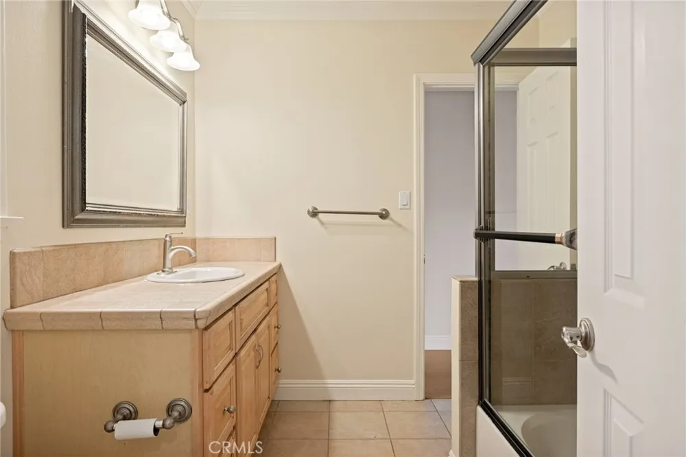 940 Carob Redlands, CA 92373