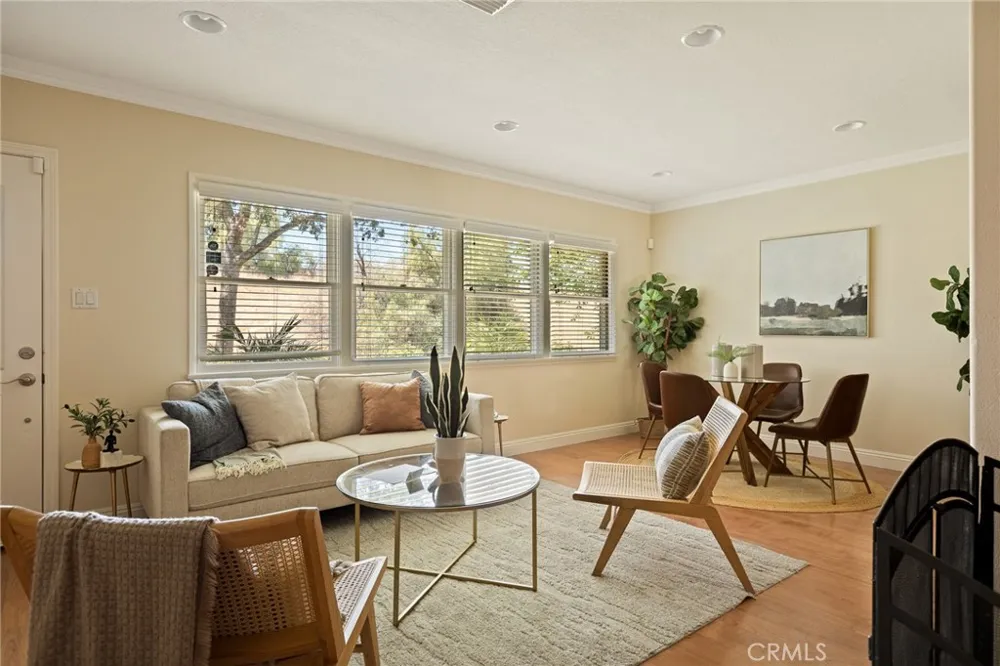 940 Carob Redlands, CA 92373