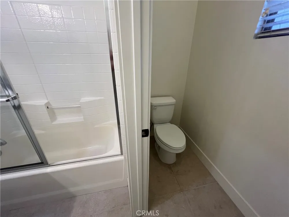 20402 Santa Ana Avenue #4 Newport Beach, CA 92660