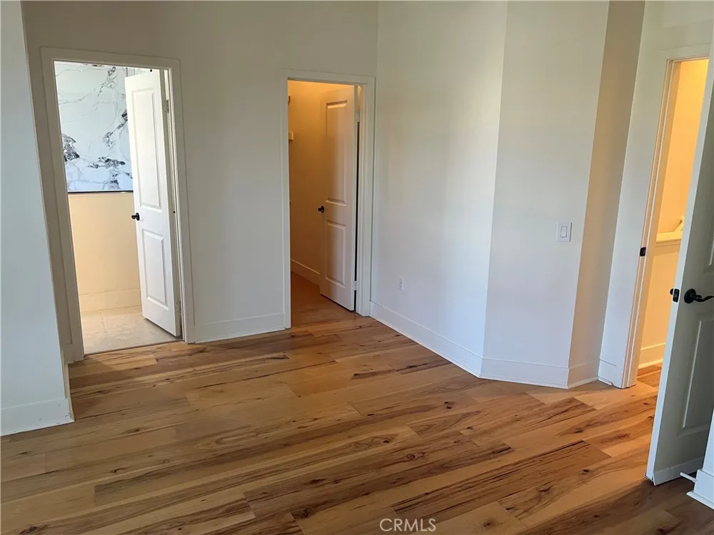 20402 Santa Ana Avenue #4 Newport Beach, CA 92660