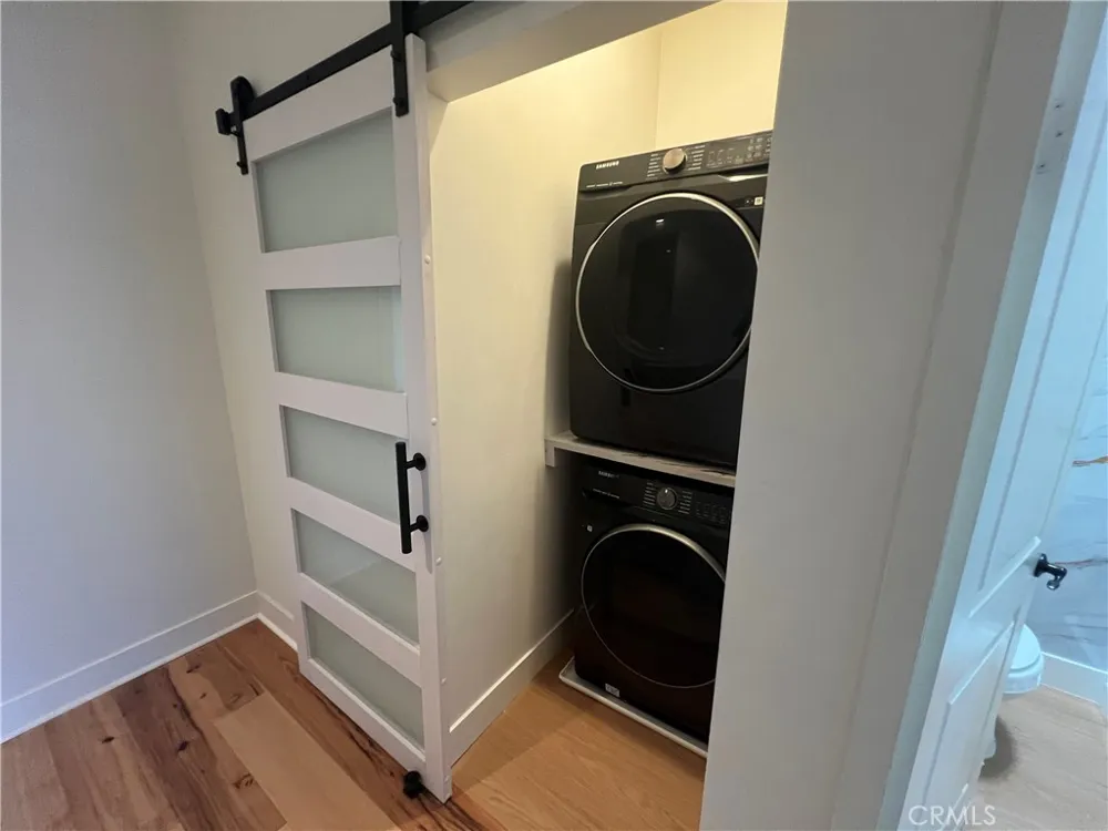 20402 Santa Ana Avenue #4 Newport Beach, CA 92660