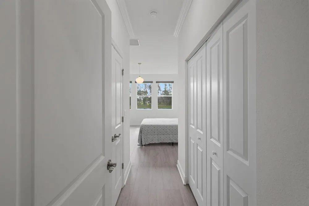 4574 Longwood Lake Square Westlake, FL 33470