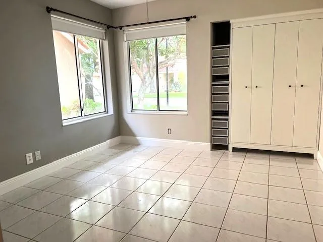 10110 NW 5th Street Plantation, FL 33324