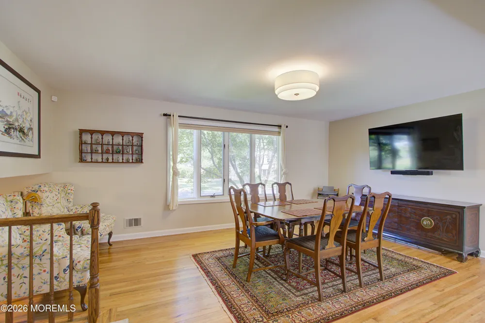 113 Apple Blossom Lane Middletown, NJ 07748