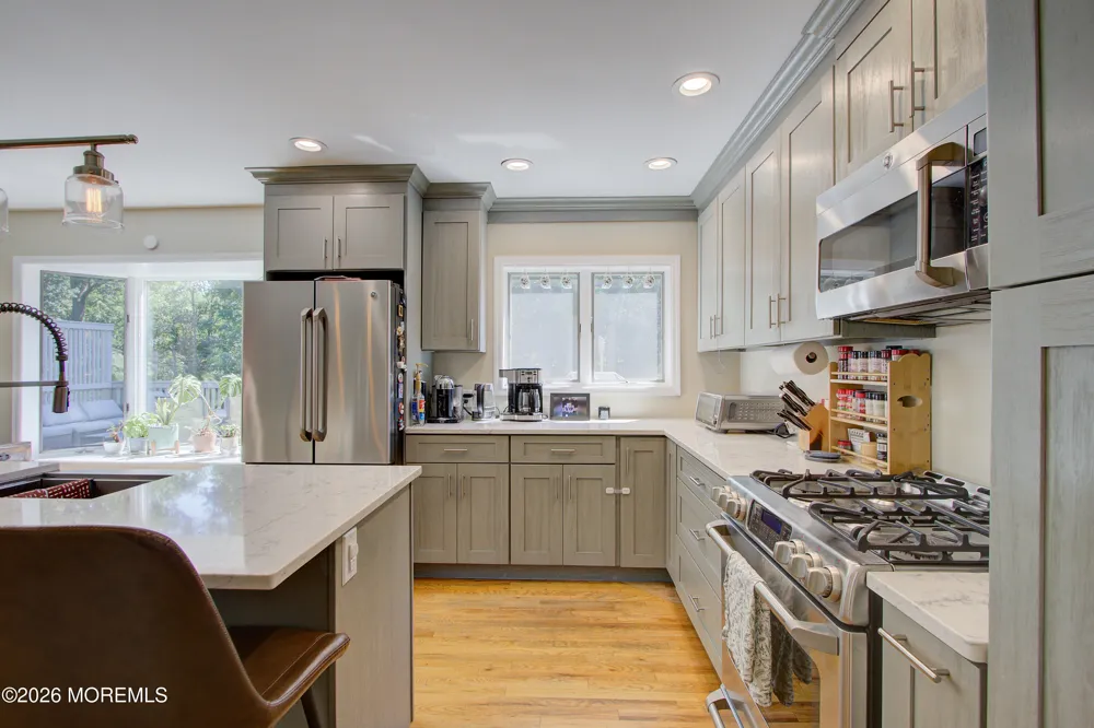 113 Apple Blossom Lane Middletown, NJ 07748