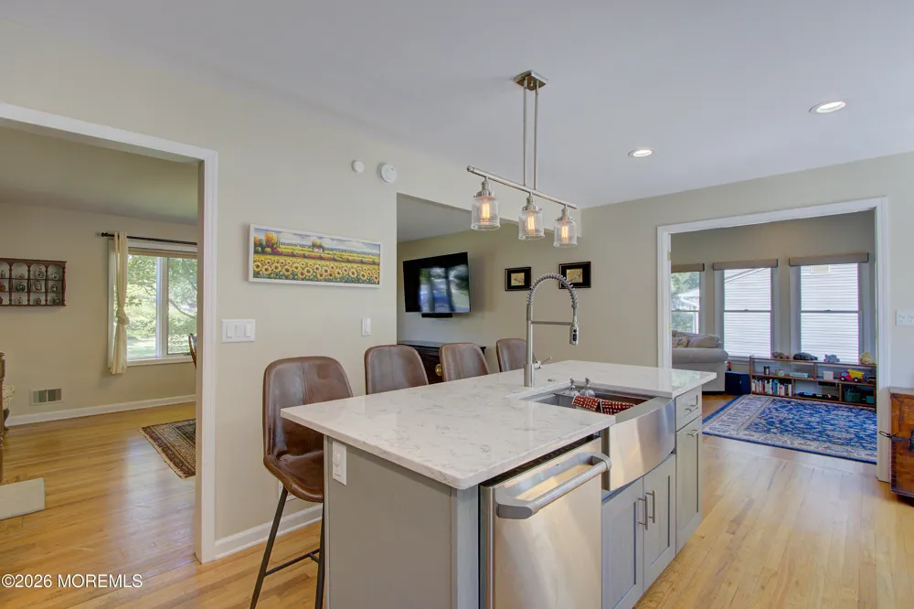 113 Apple Blossom Lane Middletown, NJ 07748