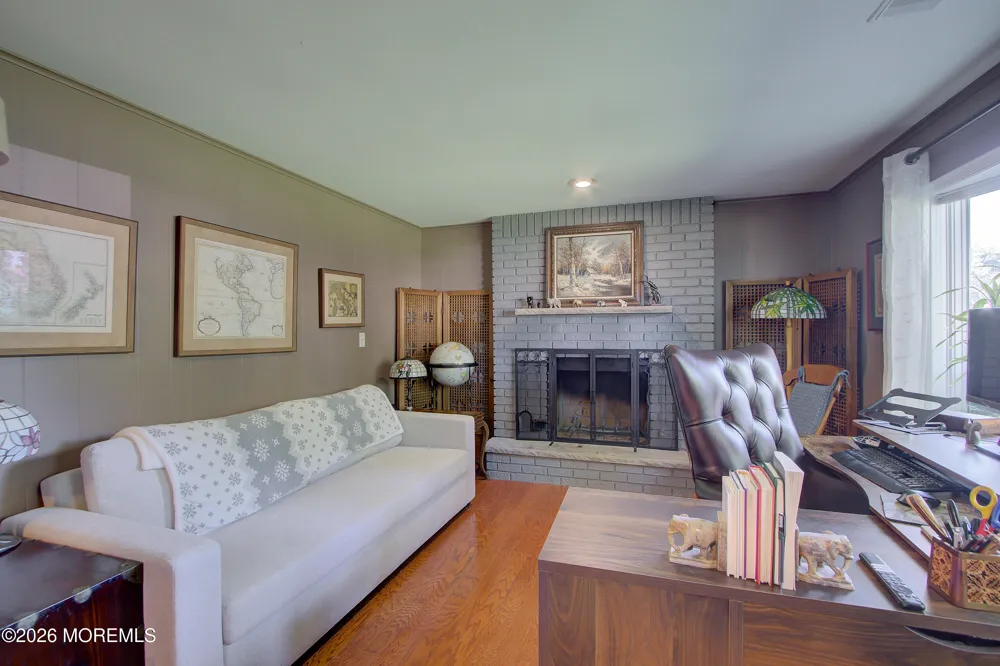 113 Apple Blossom Lane Middletown, NJ 07748