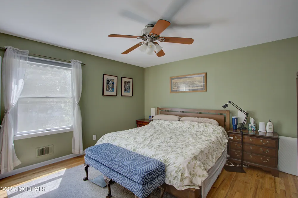 113 Apple Blossom Lane Middletown, NJ 07748