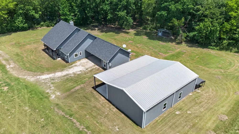 1094 County Road 2389 Alba, TX 75410