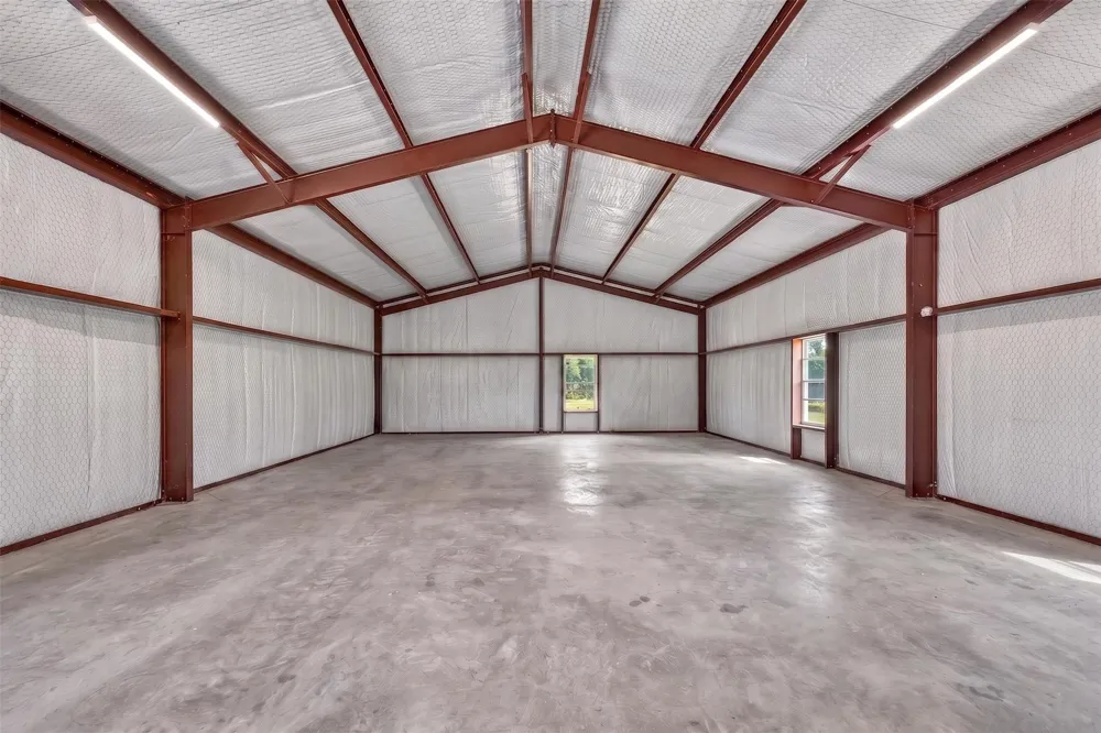 1094 County Road 2389 Alba, TX 75410