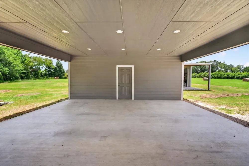 1094 County Road 2389 Alba, TX 75410