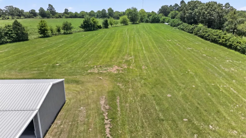 1094 County Road 2389 Alba, TX 75410