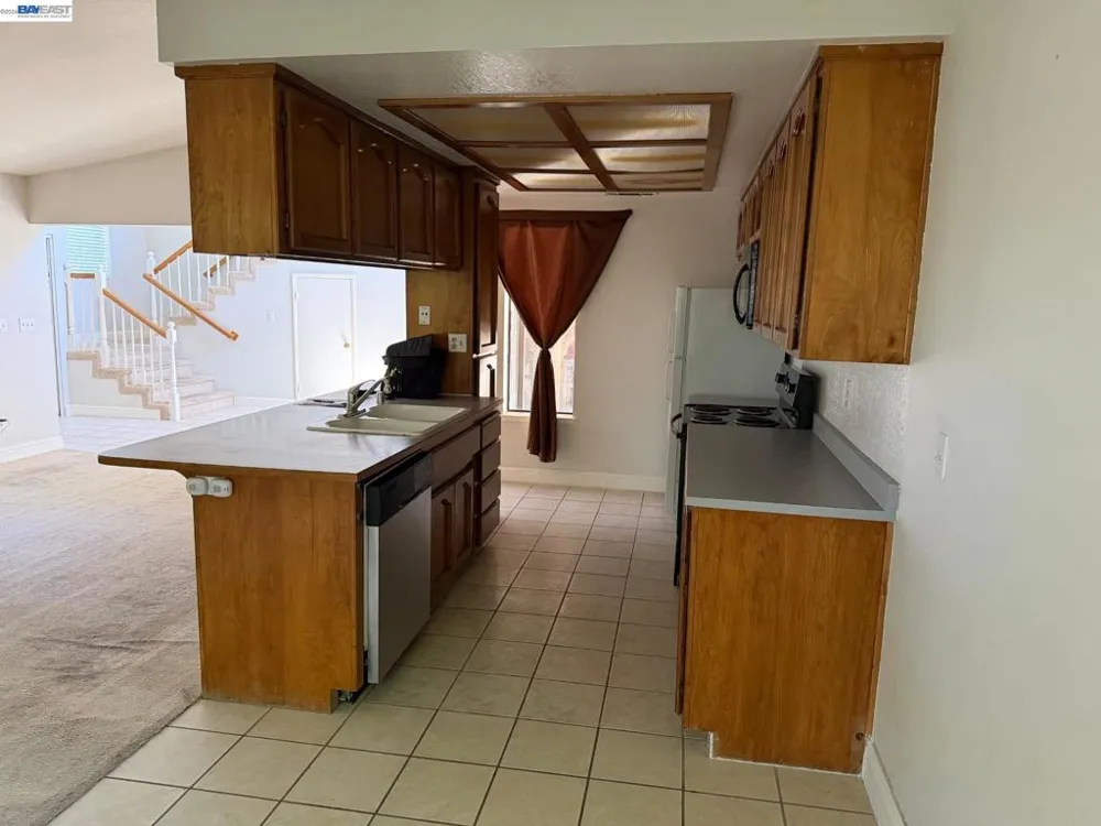 3532 Claremont Ave Modesto, CA 95356