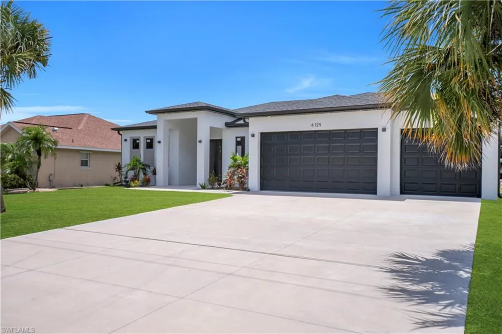 4129 Flamingo Boulevard Port Charlotte, FL 33948