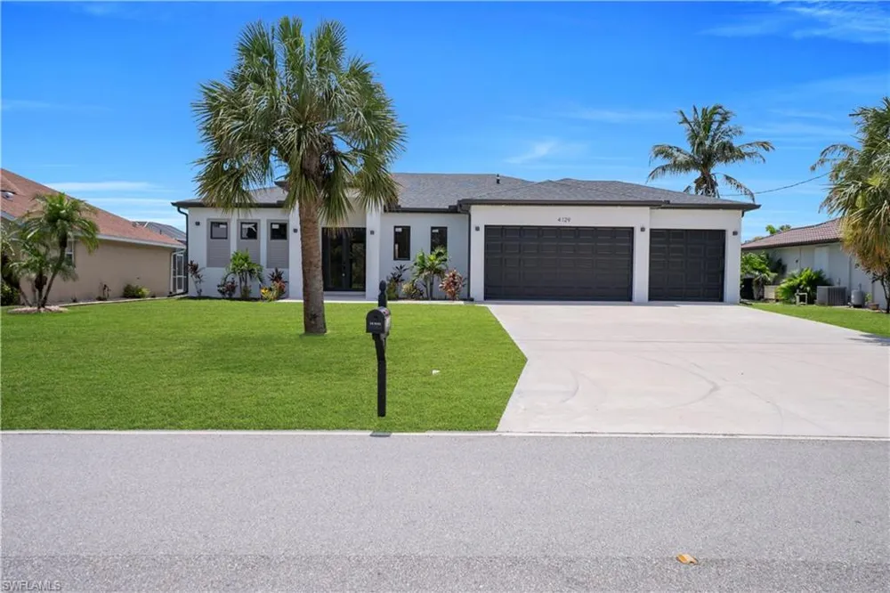 4129 Flamingo Boulevard Port Charlotte, FL 33948