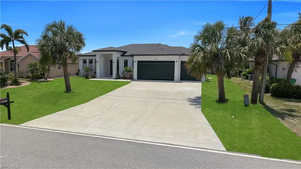 4129 Flamingo Boulevard Port Charlotte, FL 33948