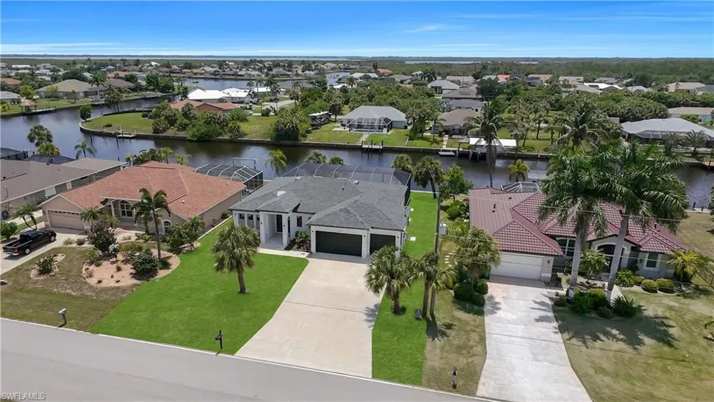 4129 Flamingo Boulevard Port Charlotte, FL 33948