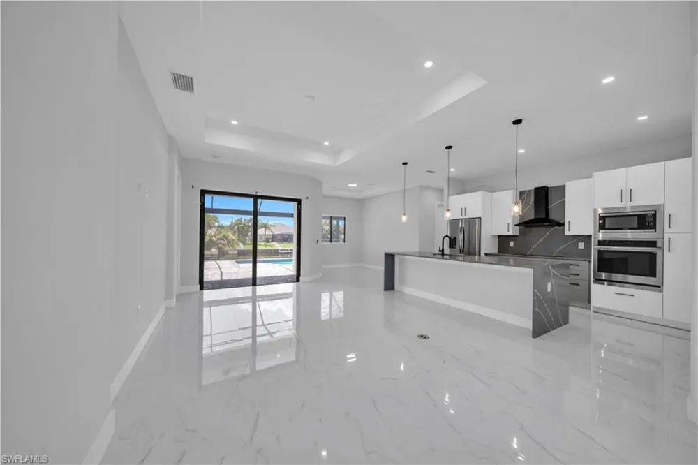 4129 Flamingo Boulevard Port Charlotte, FL 33948