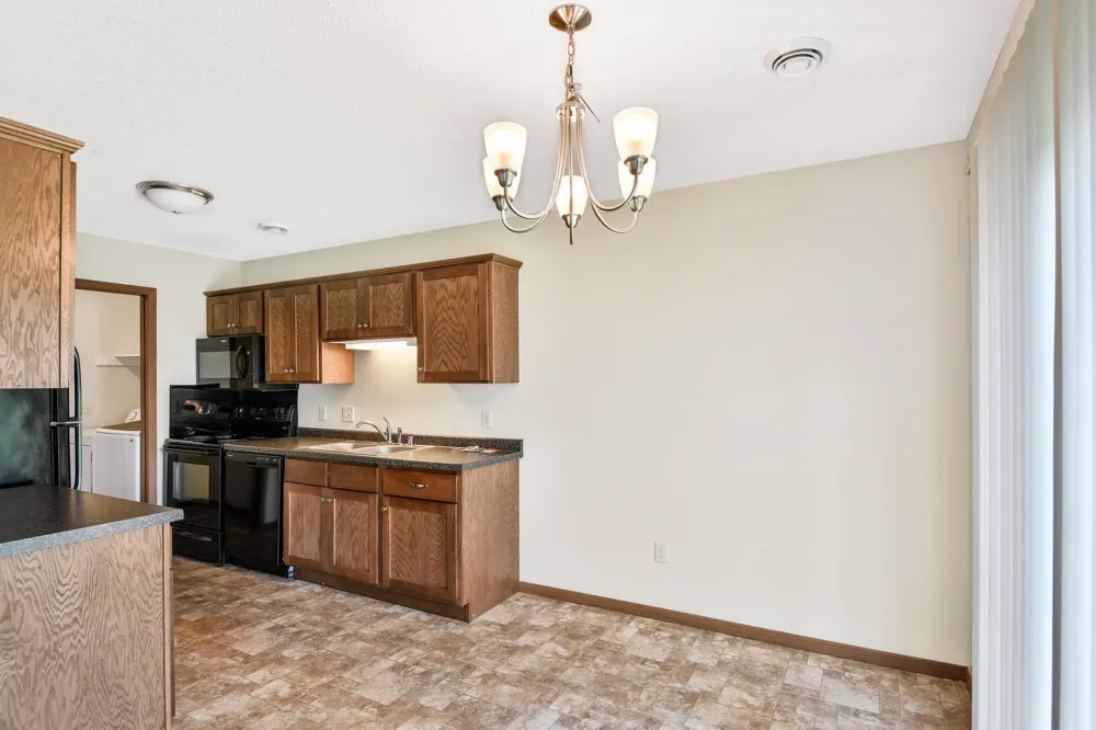 517 Faith Lane Saint Joseph, MN 56374