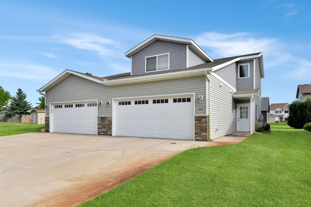 517 Faith Lane Saint Joseph, MN 56374