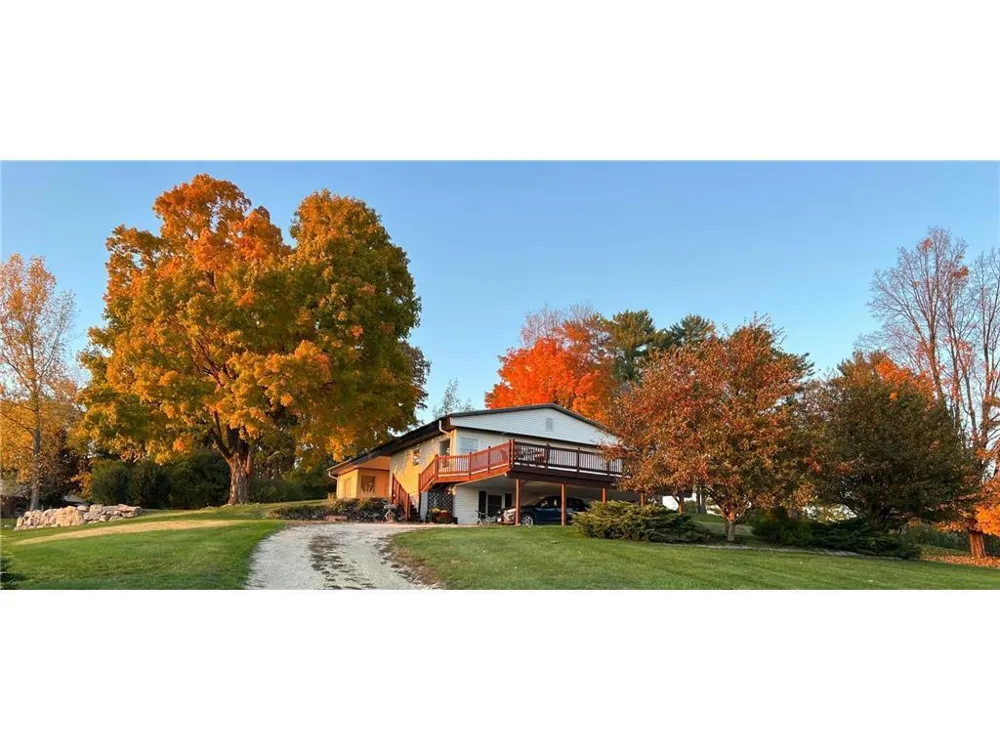 202 Ridgeview Lane S Lanesboro, MN 55949
