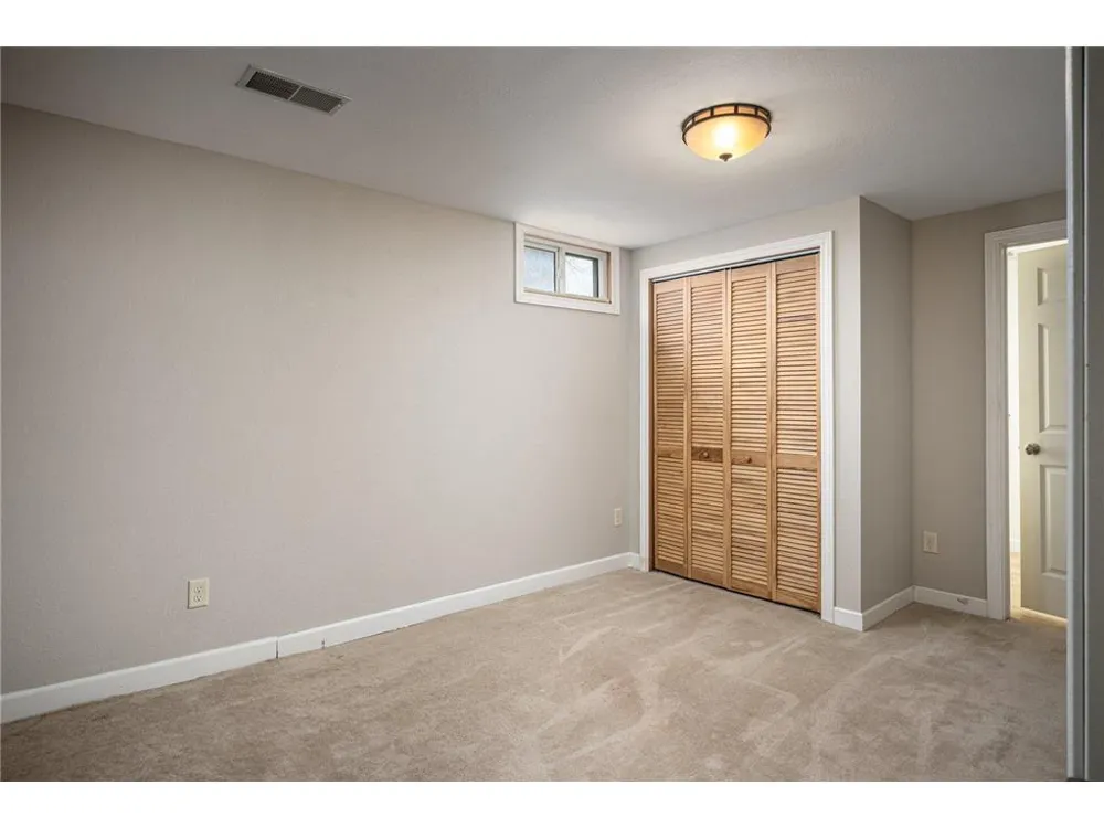 202 Ridgeview Lane S Lanesboro, MN 55949