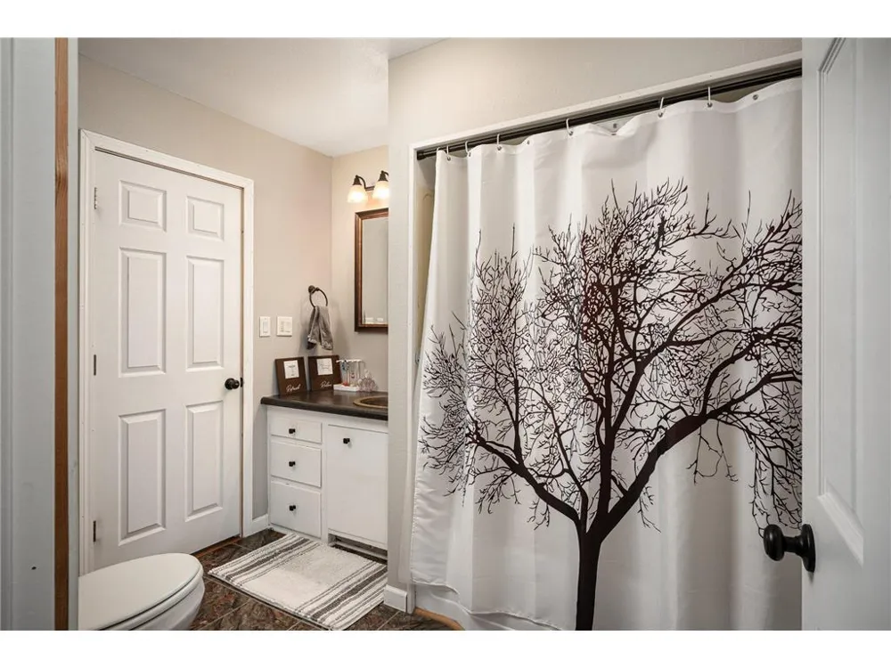 202 Ridgeview Lane S Lanesboro, MN 55949