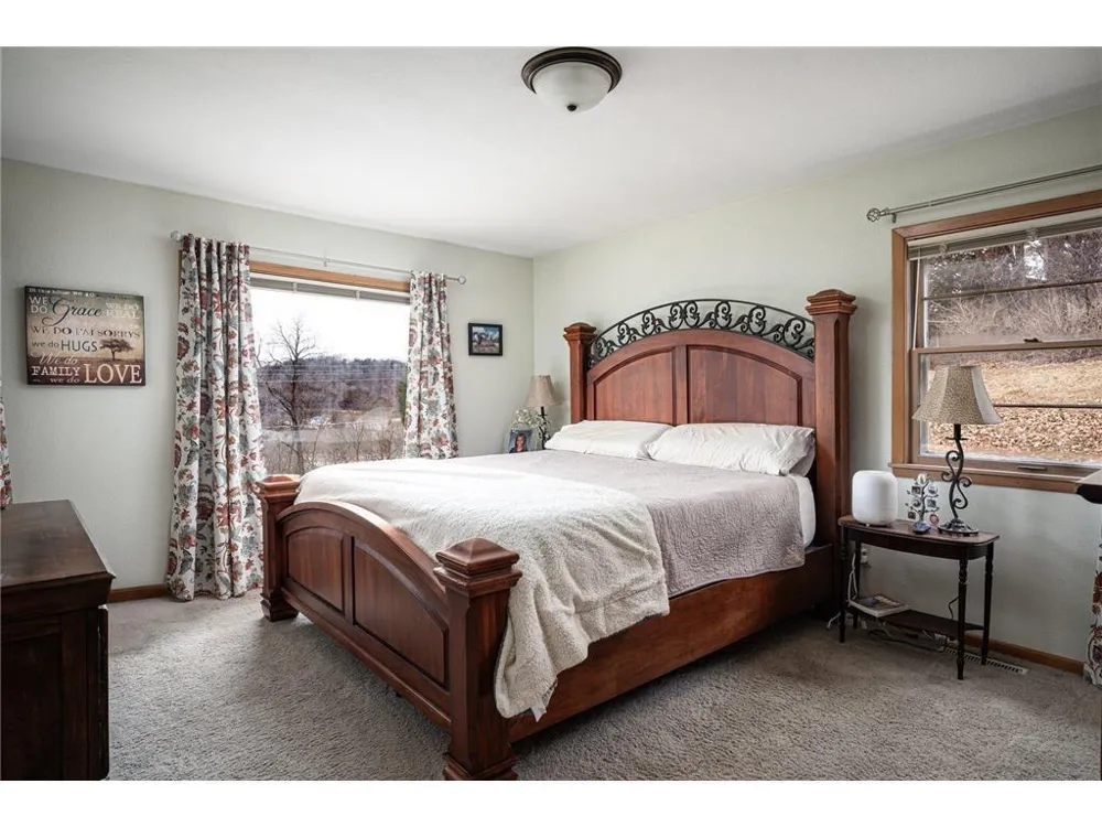 202 Ridgeview Lane S Lanesboro, MN 55949