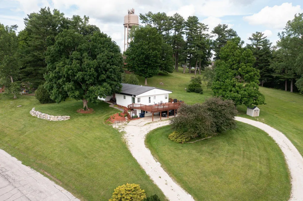 202 Ridgeview Lane S Lanesboro, MN 55949