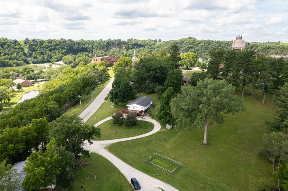 202 Ridgeview Lane S Lanesboro, MN 55949