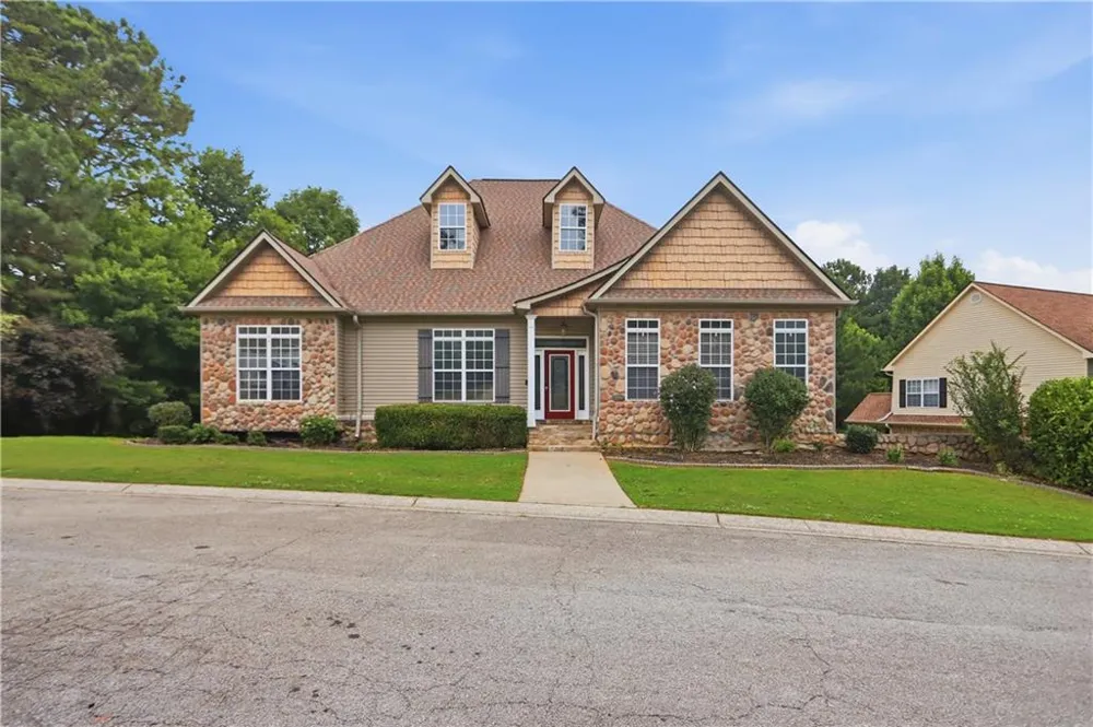318 Crest Pointe S Bremen, GA 30110