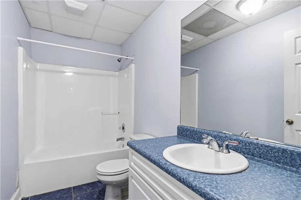 318 Crest Pointe S Bremen, GA 30110