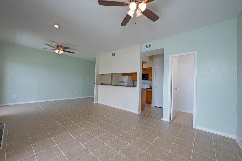 18809 Egret Bay Boulevard #127 Webster, TX 77058