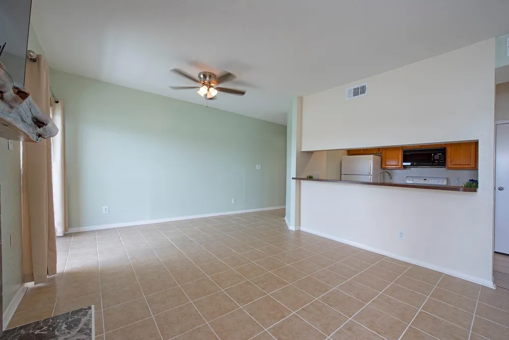 18809 Egret Bay Boulevard #127 Webster, TX 77058