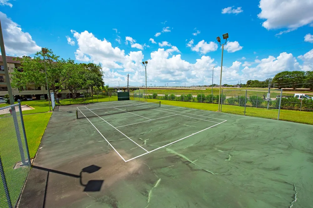 18809 Egret Bay Boulevard #127 Webster, TX 77058