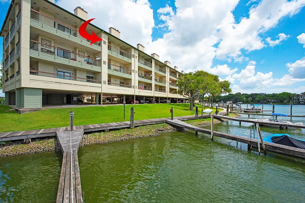 18809 Egret Bay Boulevard #127 Webster, TX 77058