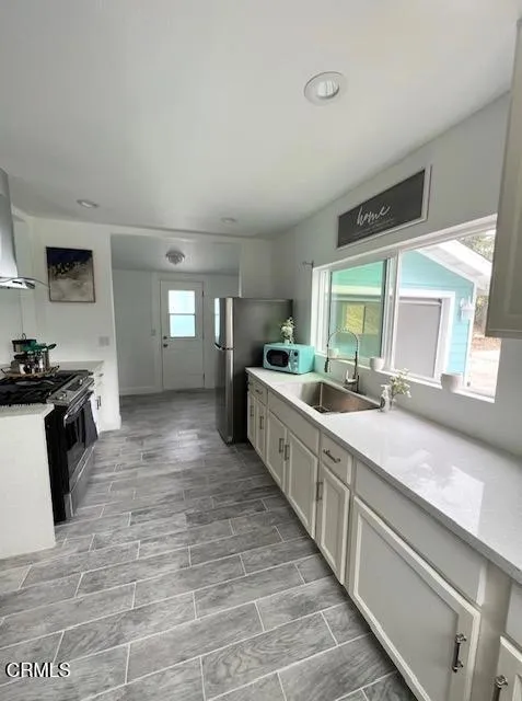 1010 Ventura Avenue Oak View, CA 93022