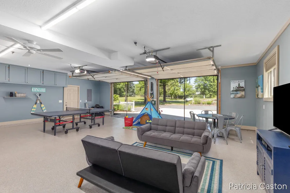 5295 S Eden Lake Road Custer, MI 49405