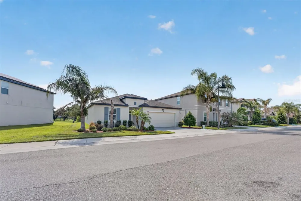 6938 SHELBY LYNN WAY Zephyrhills, FL 33542