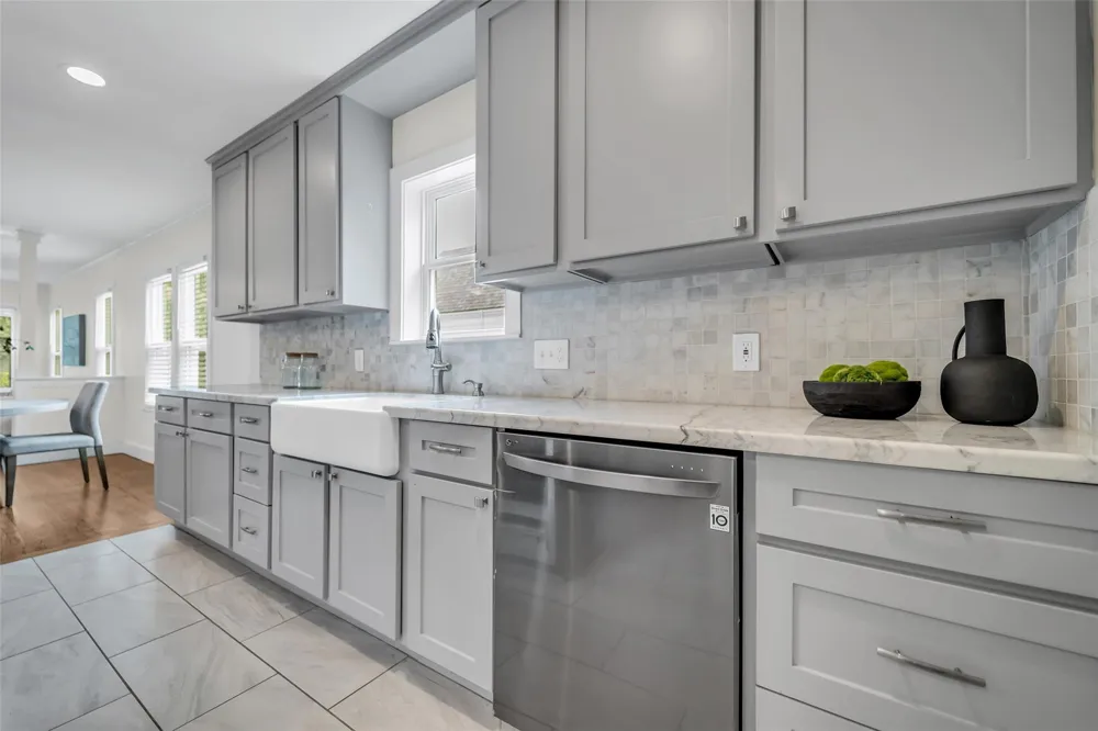 903 English Street Houston, TX 77009