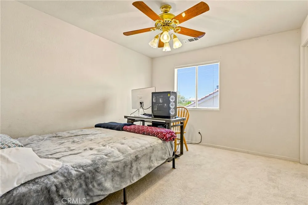 1860 Riverside Los Banos, CA 93635