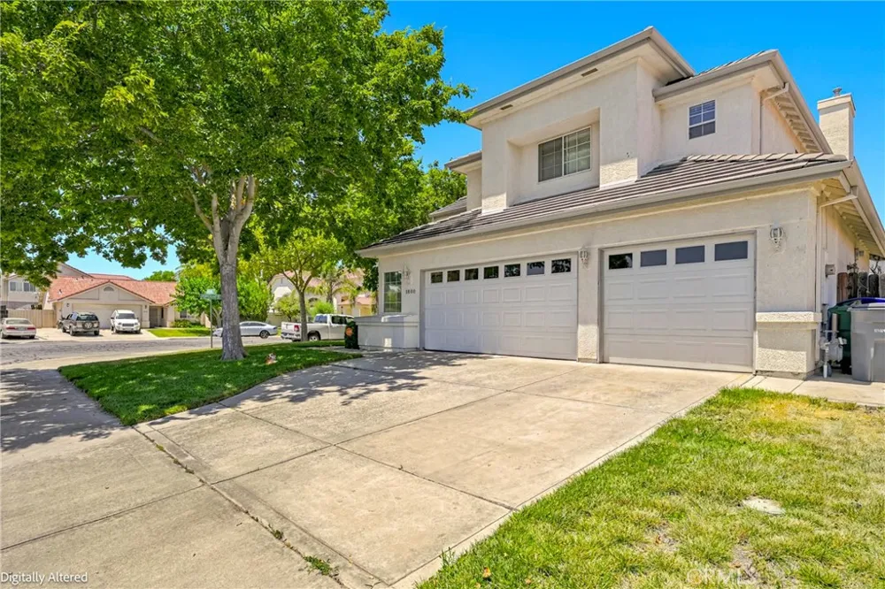1860 Riverside Los Banos, CA 93635