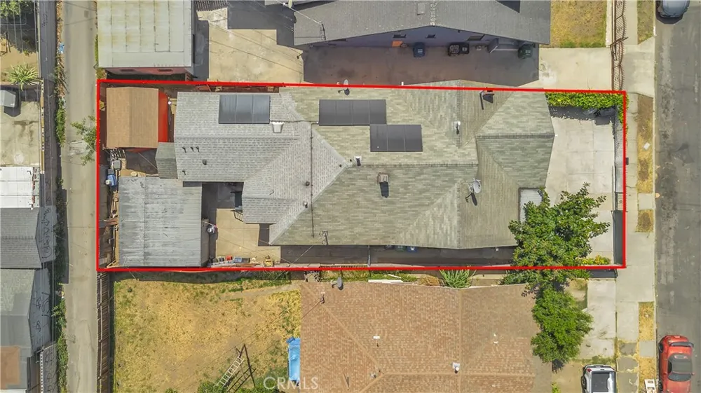 908 W 57th St Los Angeles, CA 90037