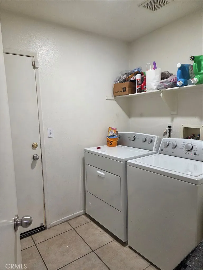 15053 Brown Victorville, CA 92394