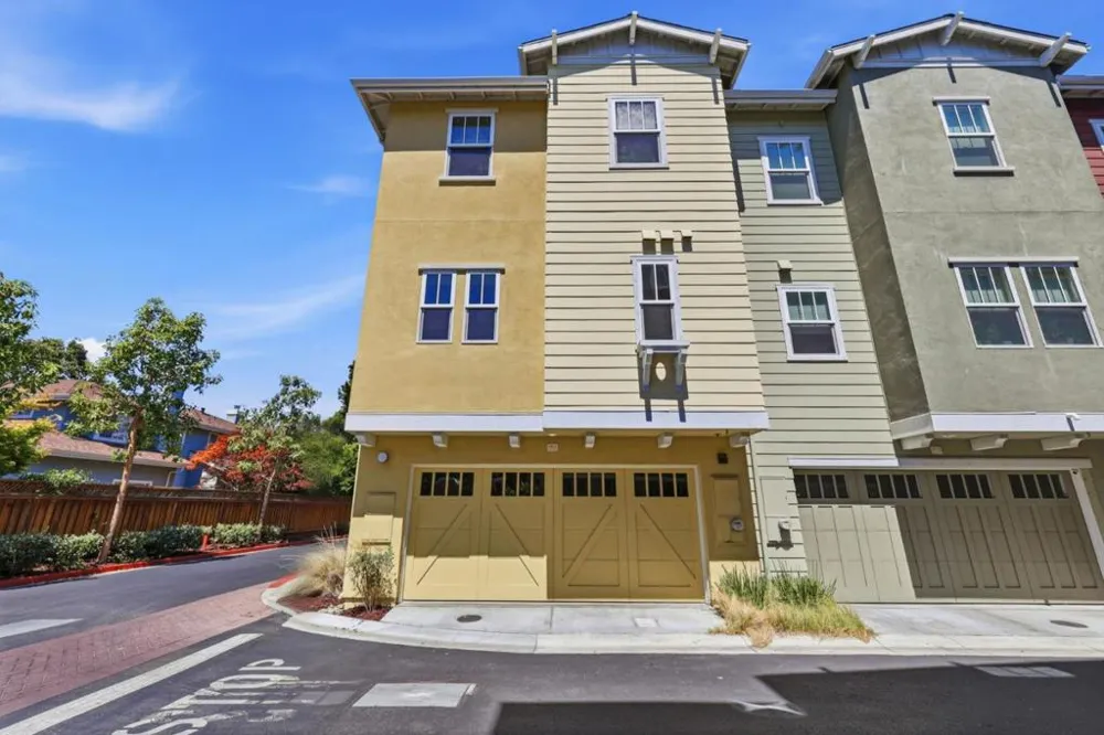 1911 Stella Street Mountain View, CA 94043