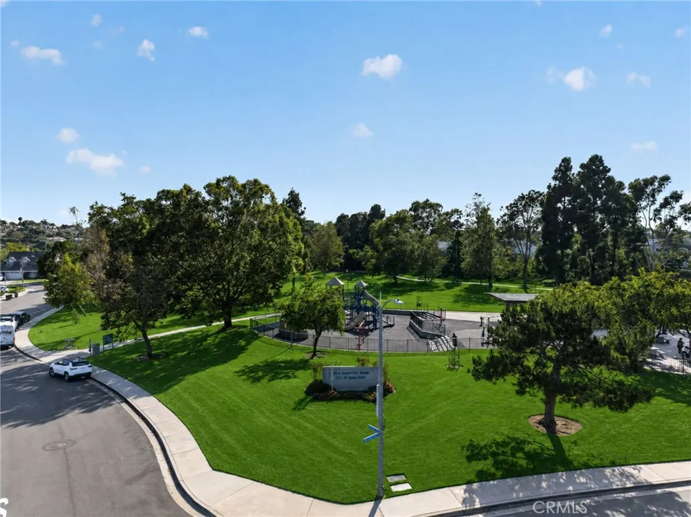 33052 Santiago Drive Dana Point, CA 92629