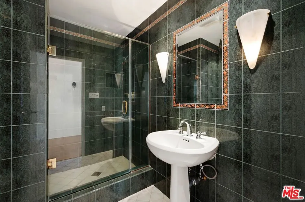 101 California Avenue #802 Santa Monica, CA 90403
