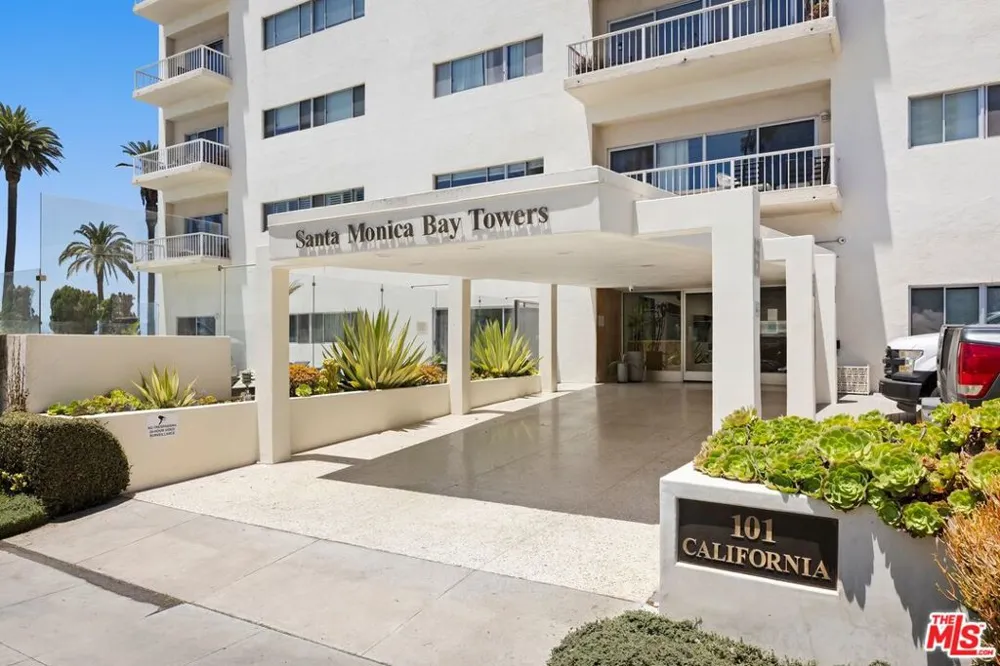 101 California Avenue #802 Santa Monica, CA 90403